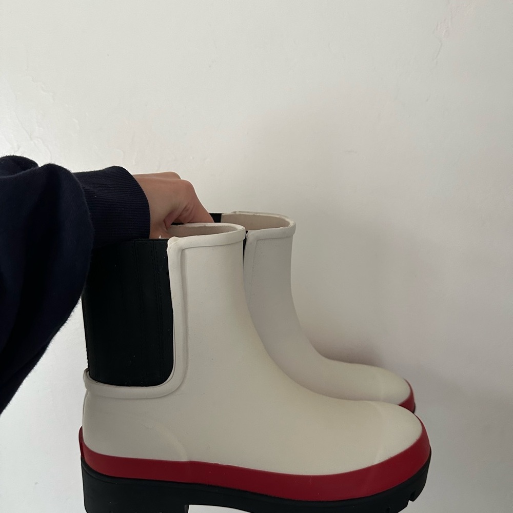 Tory Burch white and red rain boots - Picture 4 of 7